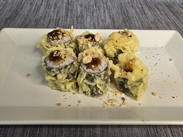 9. Hosomaki w tempurze: Grillowane krewetki