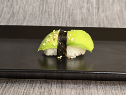 1. Nigiri: Awokado